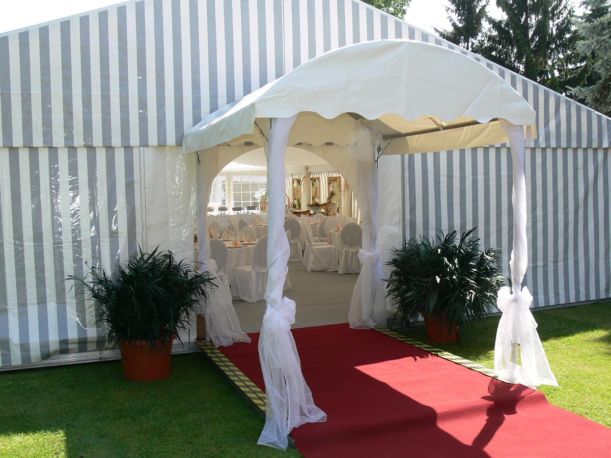 Der rote Teppich B1 für Messe kaufen - EVENTMODUL ...